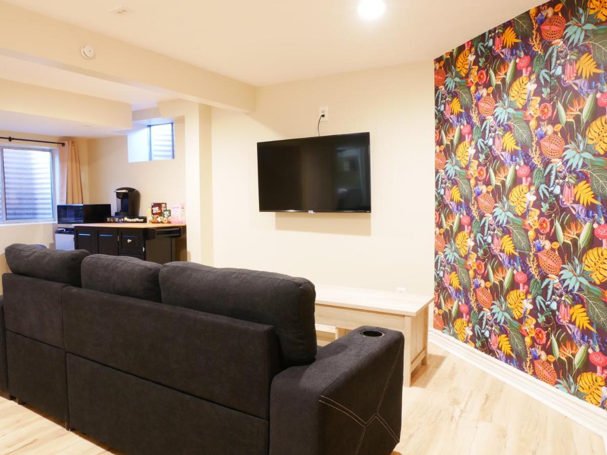 Private Basement, Bath, Living Area In Morrison Lejlighed Eksteriør billede